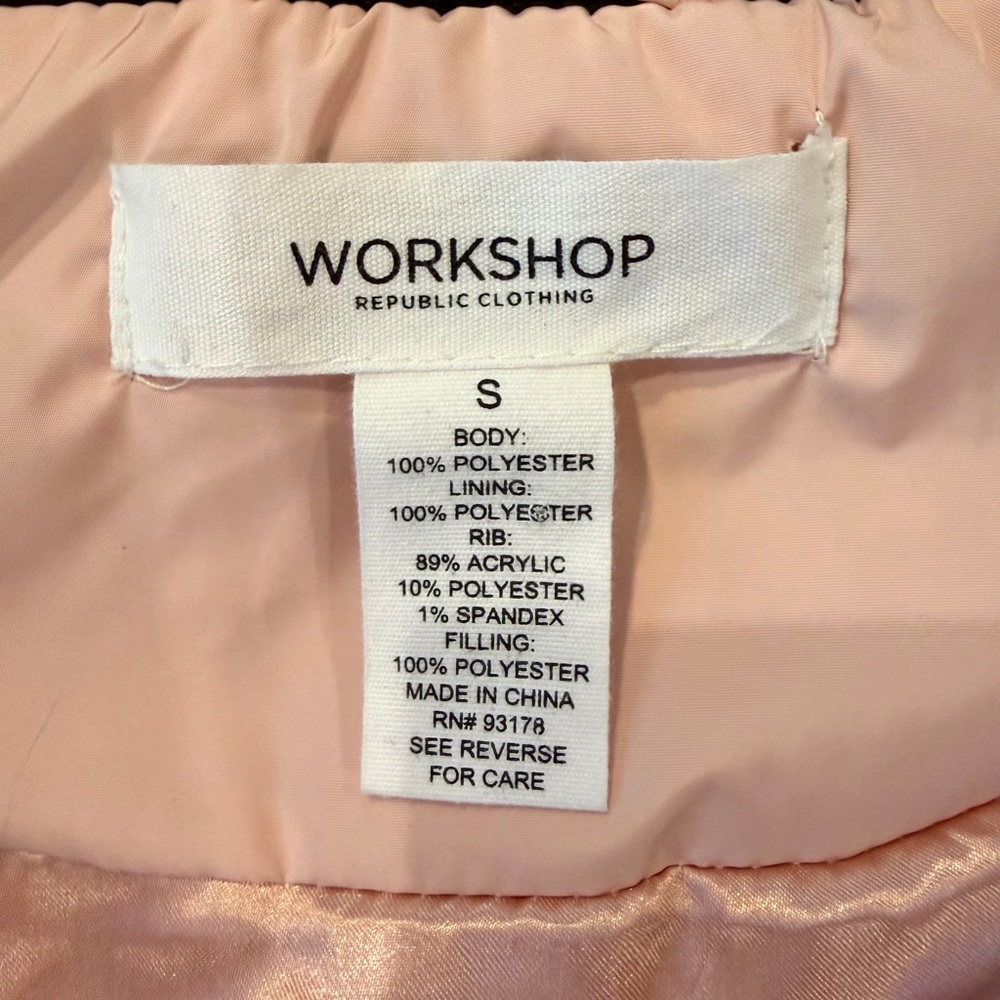 Workshop Republic Clothing Diamond Quilted Light Pink and Black Quilted Vest - Picture 12 of 12